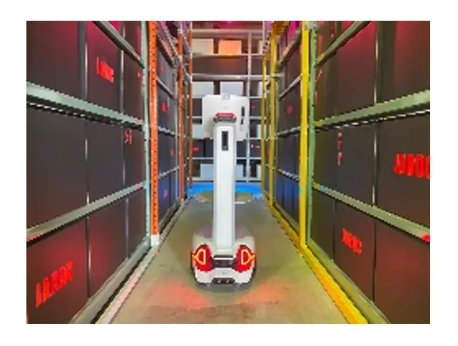 自律走行協働ロボット「Syrius」