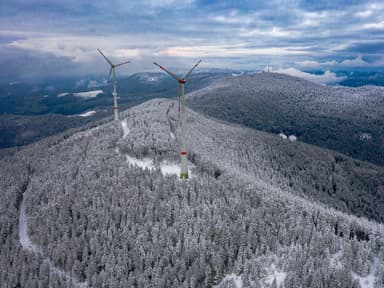 風力発電用機器収納箱（シェルター・局舎）カタログ